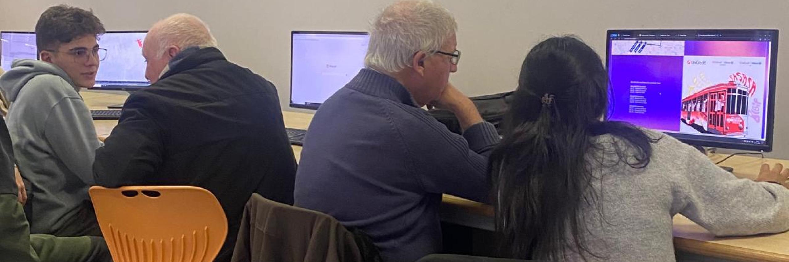 Nonni su Internet al Giacomo Feltrinelli di Milano